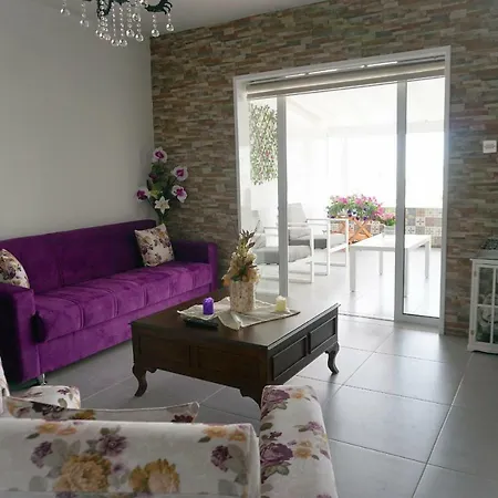 Apartamento Sonias Angel House Protaras
